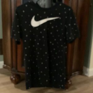 Nike dri fit tee